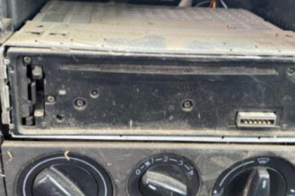 Pare boue avant droit VOLKSWAGEN GOLF 4