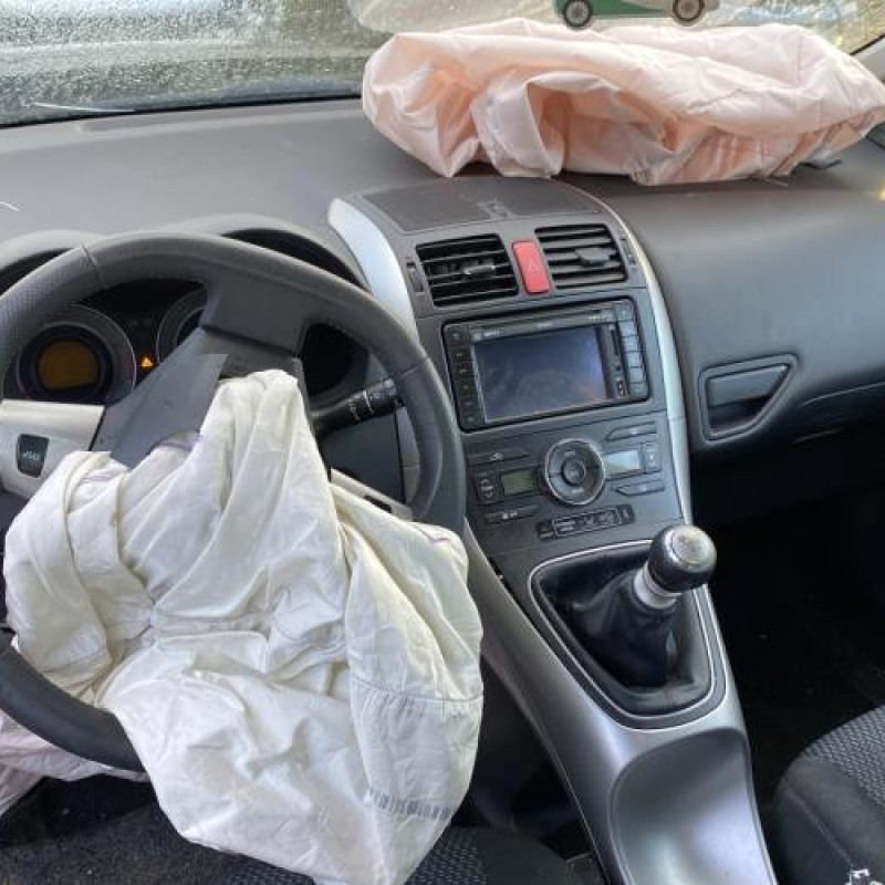 Anti brouillard droit (feux) TOYOTA AURIS 1 Photo n°15
