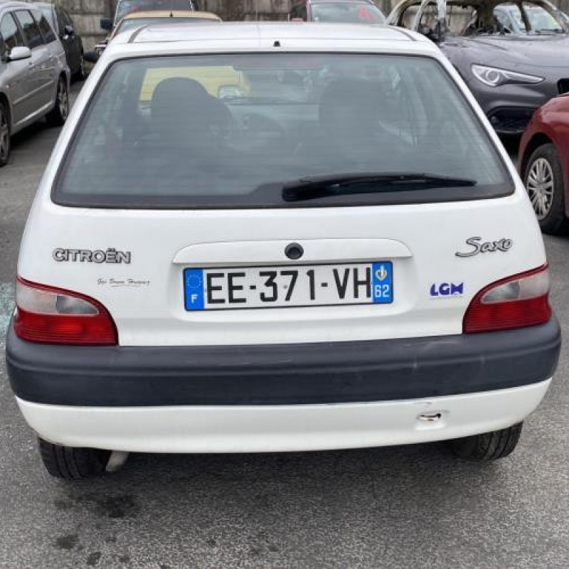 Moteur CITROEN SAXO Photo n°19