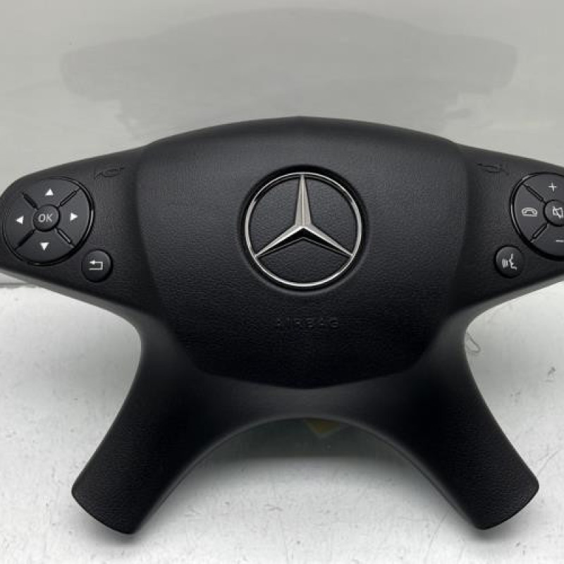 Air bag conducteur MERCEDES CLASSE C 204 Photo n°1