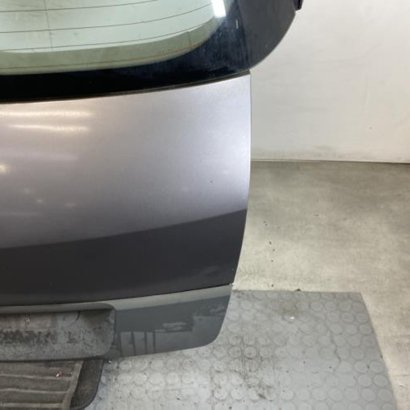 Malle/Hayon arriere RENAULT GRAND SCENIC 2 Photo n°8