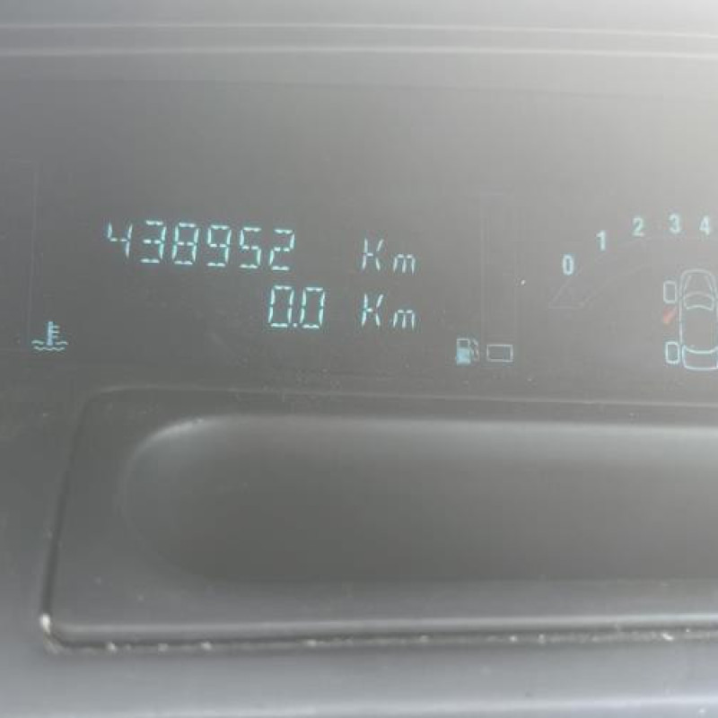 Malle/Hayon arriere RENAULT GRAND SCENIC 2 Photo n°17