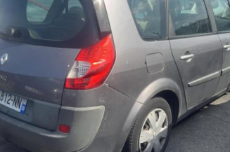 Malle/Hayon arriere RENAULT GRAND SCENIC 2