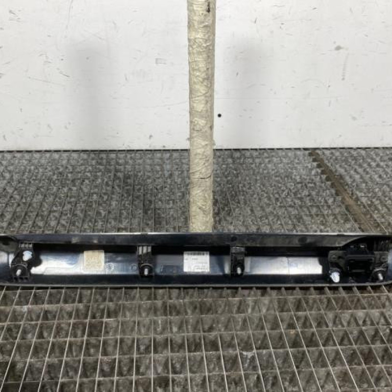 Baguette de porte arriere gauche  OPEL VIVARO 3 Photo n°4
