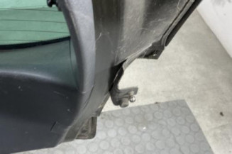 Malle/Hayon arriere PEUGEOT 3008 1