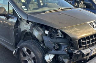 Malle/Hayon arriere PEUGEOT 3008 1