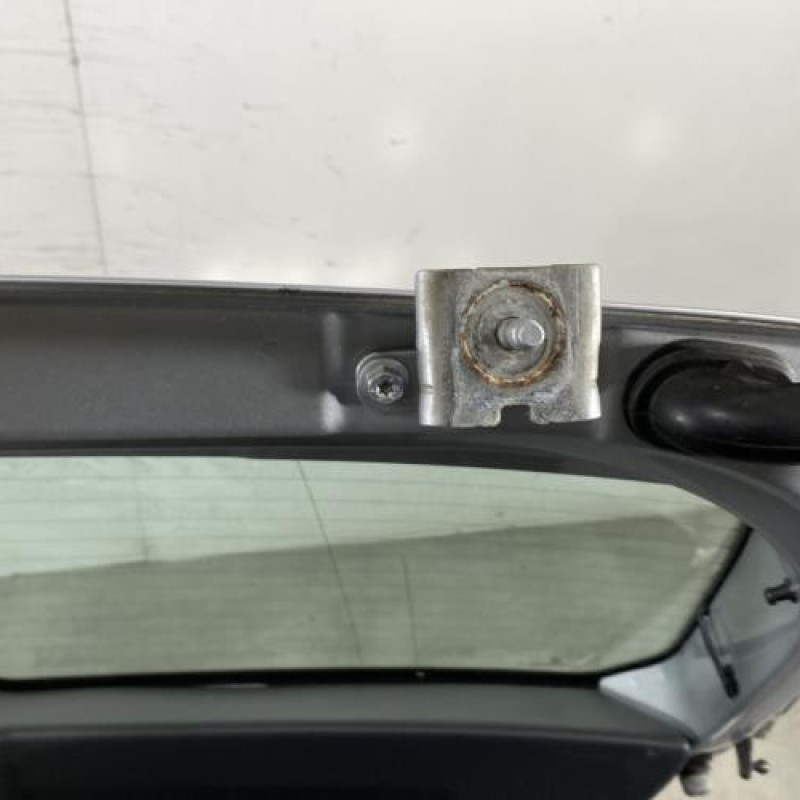 Malle/Hayon arriere VOLKSWAGEN POLO 6 Photo n°6