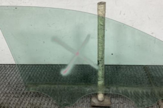 Vitre avant gauche VOLKSWAGEN POLO 6