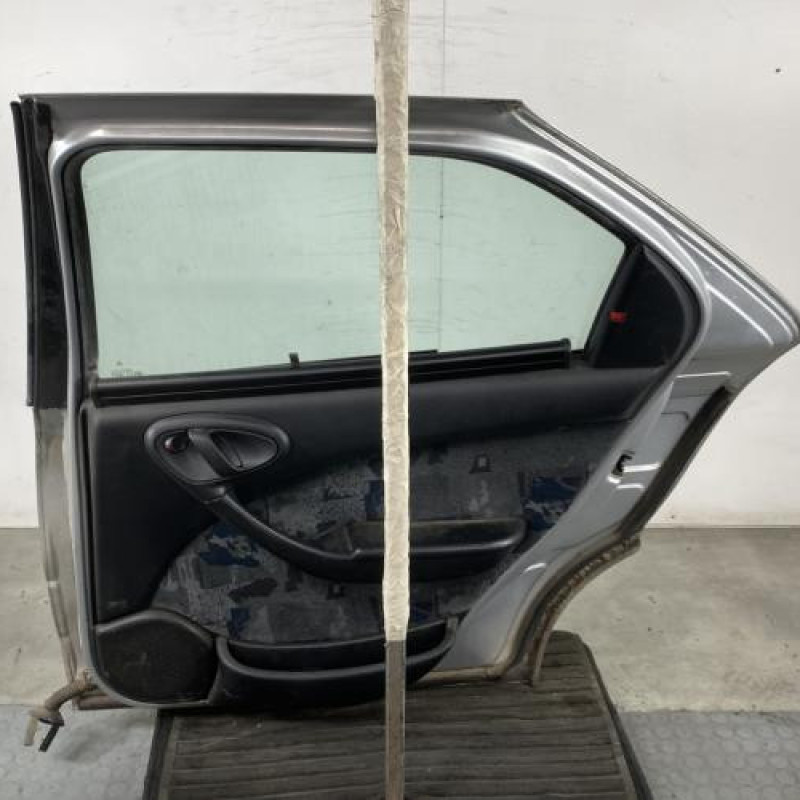 Porte arriere droit CITROEN XSARA Photo n°6