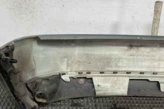 Pare choc arriere FORD FOCUS 1