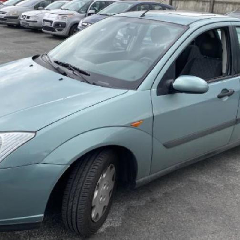 Pare choc arriere FORD FOCUS 1 Photo n°18