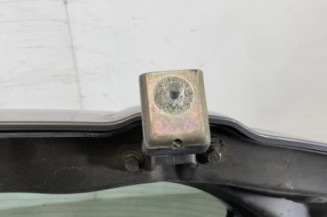 Malle/Hayon arriere RENAULT CLIO 4