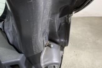Malle/Hayon arriere RENAULT CLIO 4