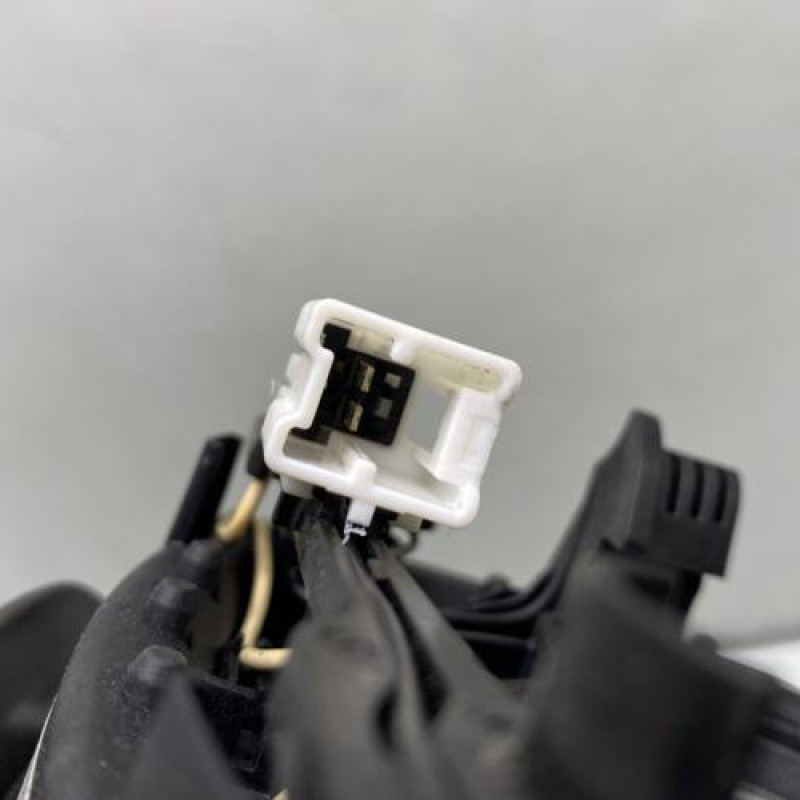 Air bag conducteur RENAULT TRAFIC 3 COURT Photo n°4
