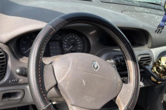 Aile avant gauche RENAULT SCENIC 1