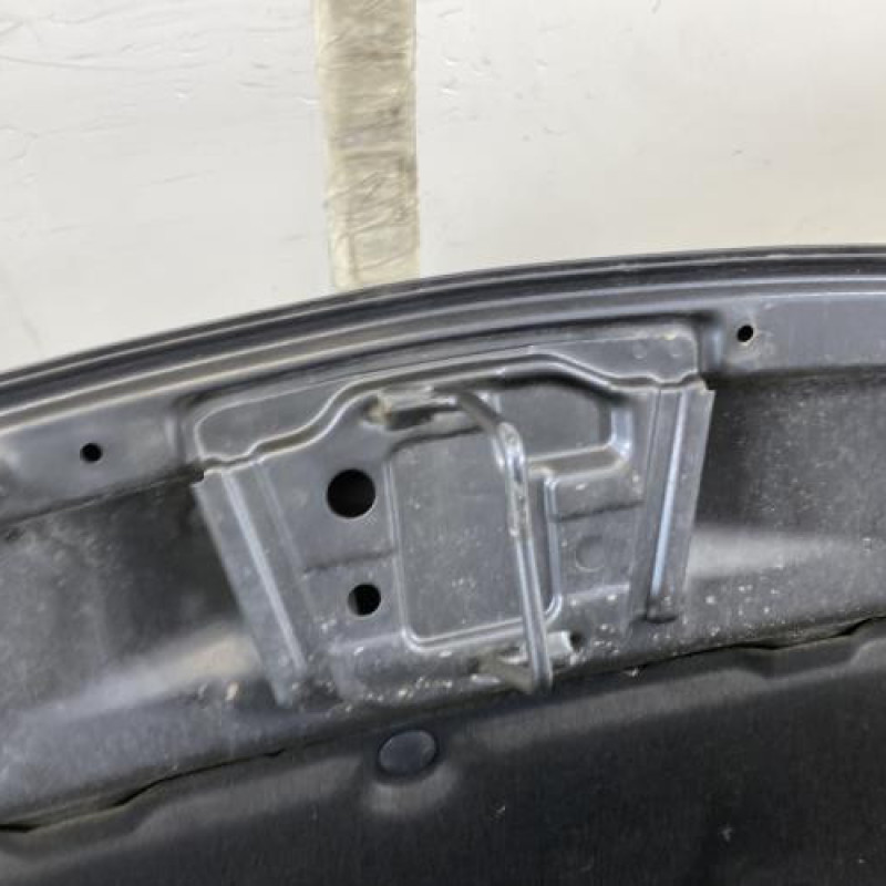 Capot TOYOTA YARIS 2 Photo n°6