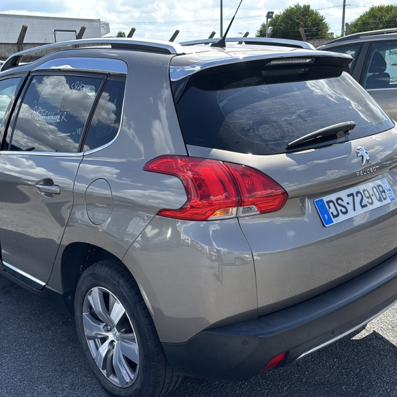 PEUGEOT 2008 1 PHASE 1 1.2 PURETECH - 12V TURBO Photo n°4