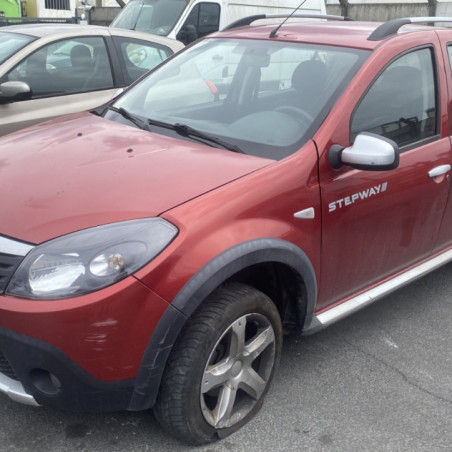 DACIA SANDERO 1 1.5 DCI - 8V TURBO Photo n°1