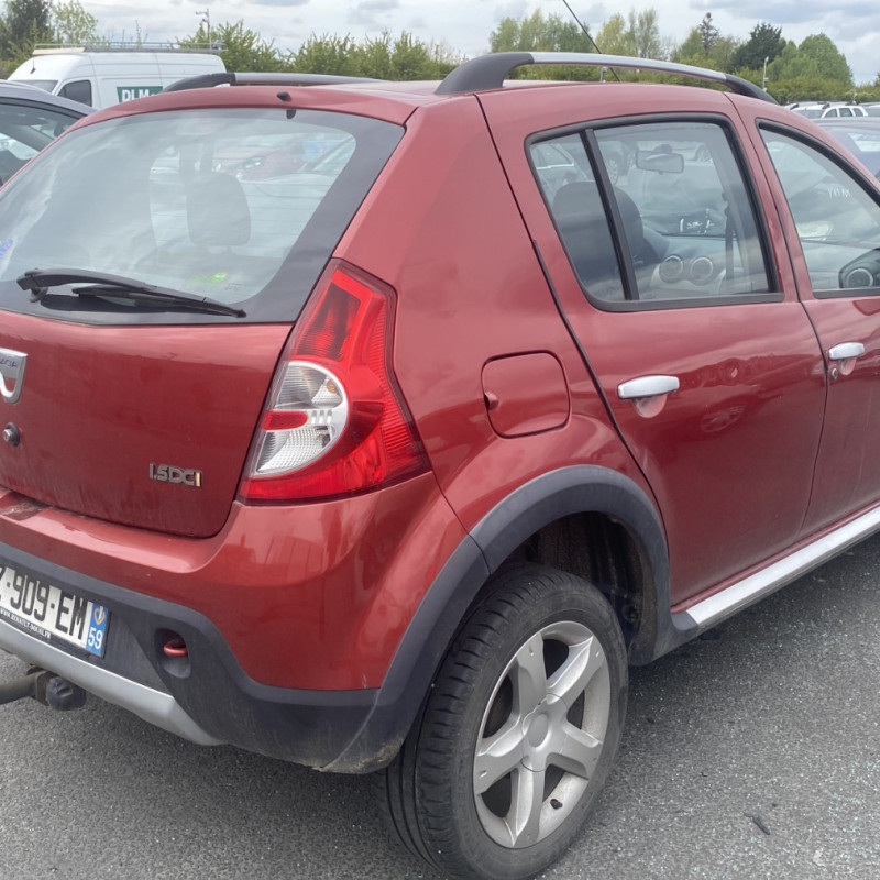 DACIA SANDERO 1 1.5 DCI - 8V TURBO Photo n°3