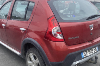 DACIA SANDERO 1 1.5 DCI - 8V TURBO
