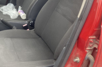 DACIA SANDERO 1 1.5 DCI - 8V TURBO