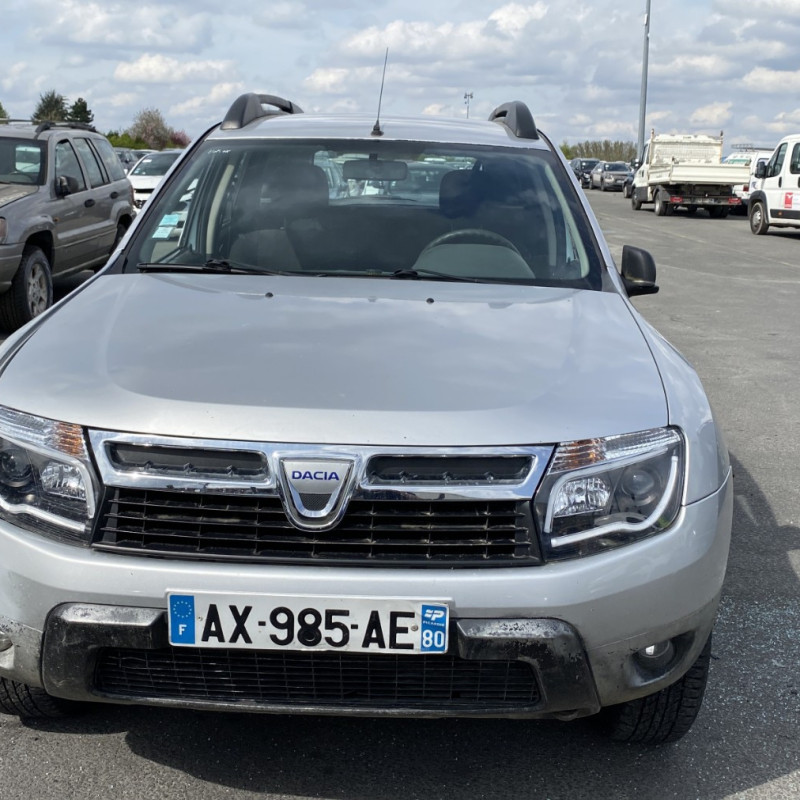 DACIA DUSTER 1 PHASE 1 1.5 DCI - 8V TURBO 4X4 Photo n°8