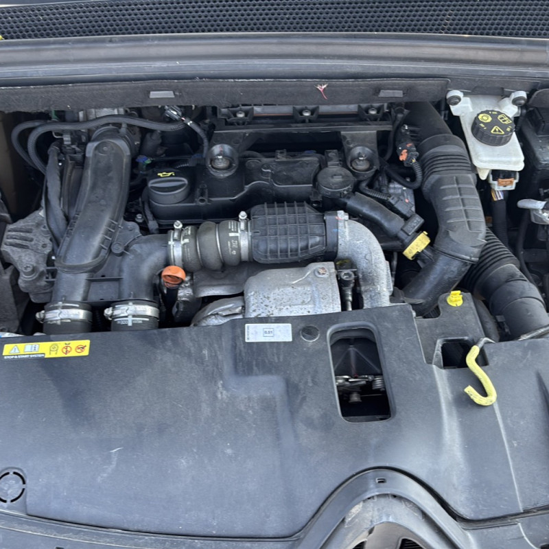 CITROEN C4 PICASSO 2 PHASE 2 1.6 BLUE HDI - 8V TURBO Photo n°23