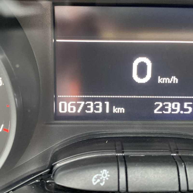 PEUGEOT 208 1 PHASE 2 1.2 PURETECH - 12V TURBO Photo n°11