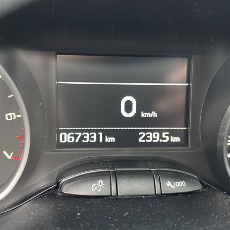 PEUGEOT 208 1 PHASE 2 1.2 PURETECH - 12V TURBO Photo n°28