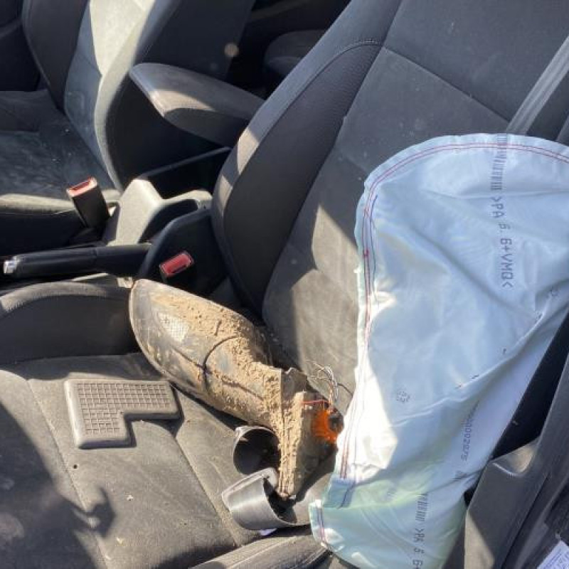 Air bag conducteur VOLKSWAGEN GOLF 6 Photo n°9