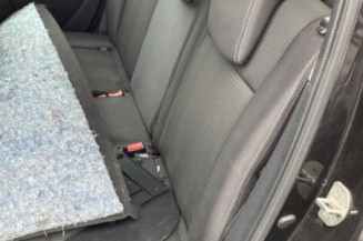 Malle/Hayon arriere RENAULT CLIO 3