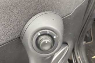Leve vitre electrique avant droit RENAULT CLIO 3