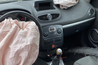 Leve vitre electrique avant droit RENAULT CLIO 3