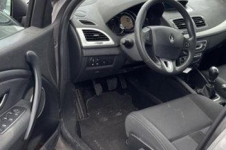 Leve vitre electrique avant droit RENAULT MEGANE 3
