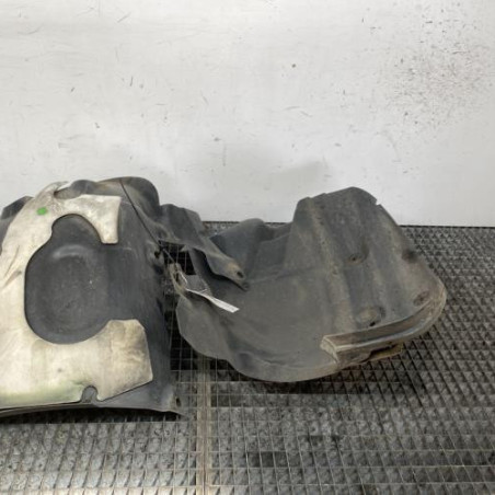 Pare boue avant droit RENAULT MEGANE 3 Photo n°1