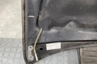 Capot TOYOTA YARIS 1