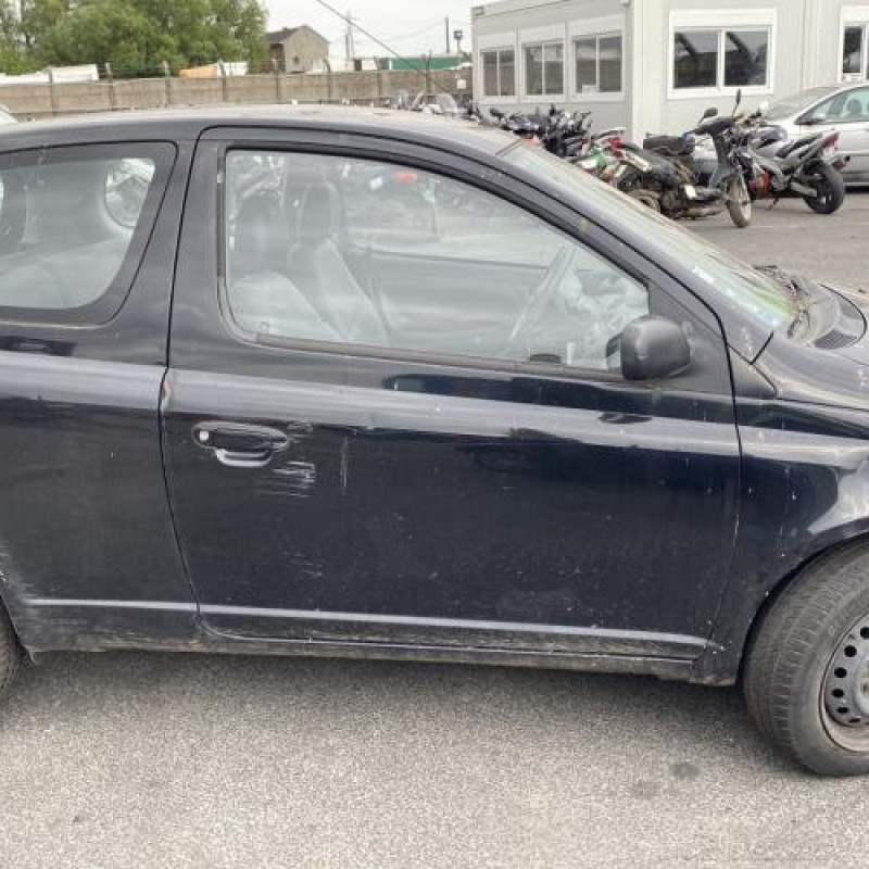 Porte avant gauche TOYOTA YARIS 1 Photo n°15