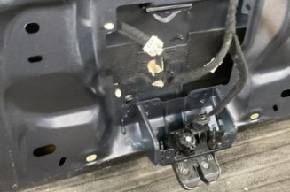 Malle/Hayon arriere DACIA SANDERO 3