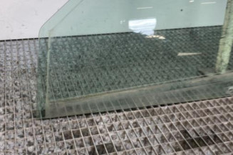 Vitre avant gauche RENAULT CLIO 2