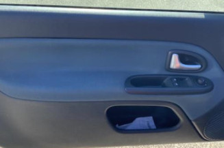 Vitre avant gauche RENAULT CLIO 2
