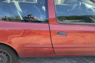 Vitre avant gauche RENAULT CLIO 2