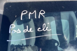 Vitre avant gauche RENAULT CLIO 2