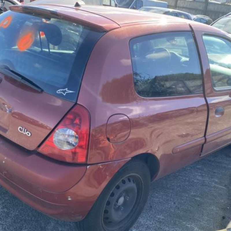 Vitre avant gauche RENAULT CLIO 2 Photo n°20