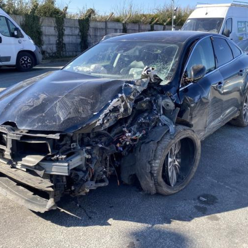 Malle/Hayon arriere RENAULT TALISMAN Photo n°9