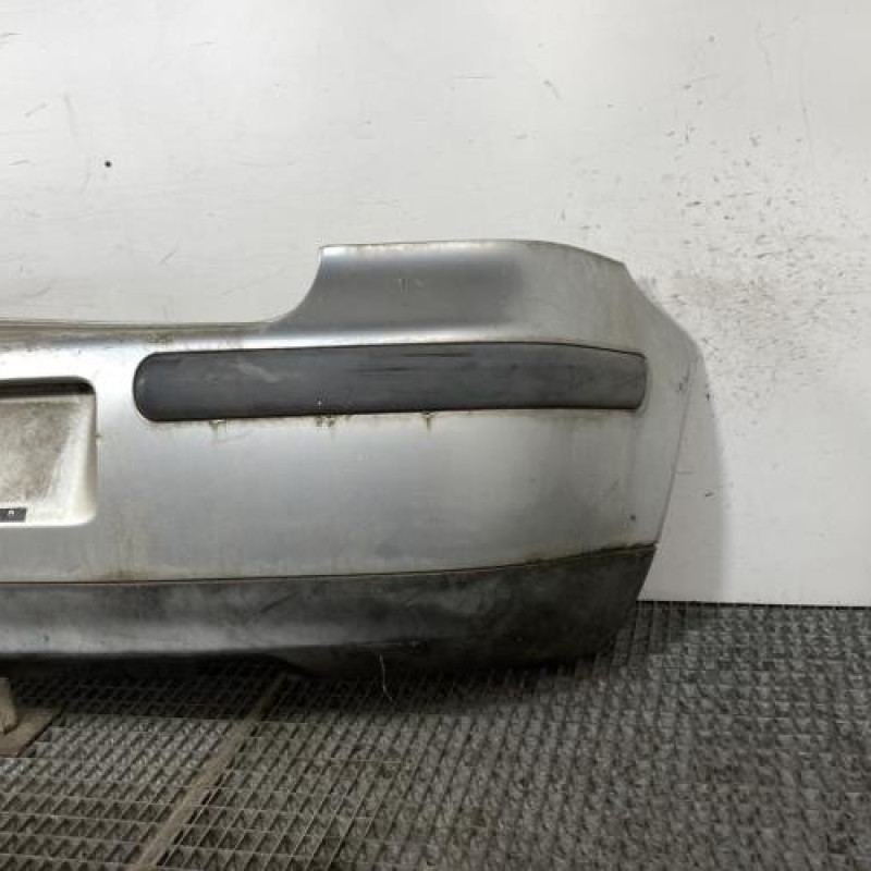 Pare choc arriere VOLKSWAGEN GOLF 4 Photo n°3