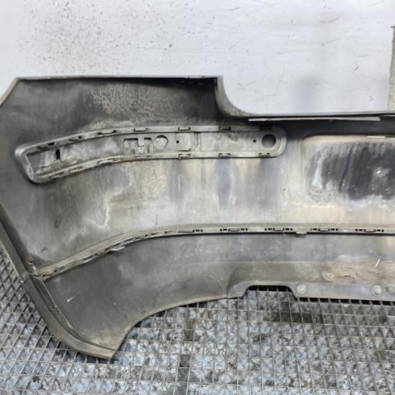 Pare choc arriere VOLKSWAGEN GOLF 4 Photo n°7