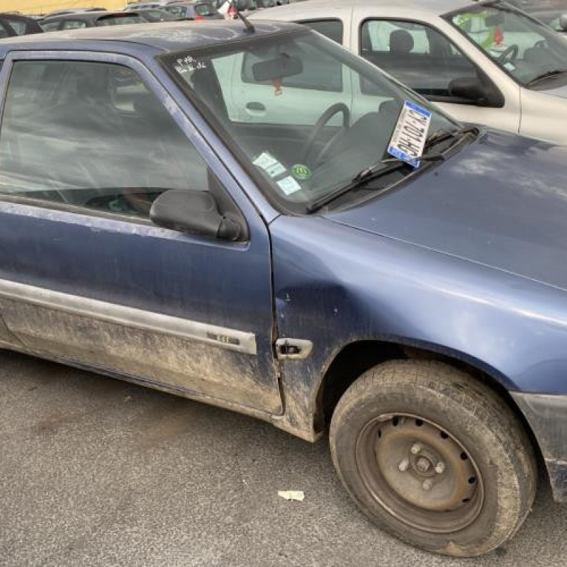 Collecteur d'admission CITROEN SAXO Photo n°7