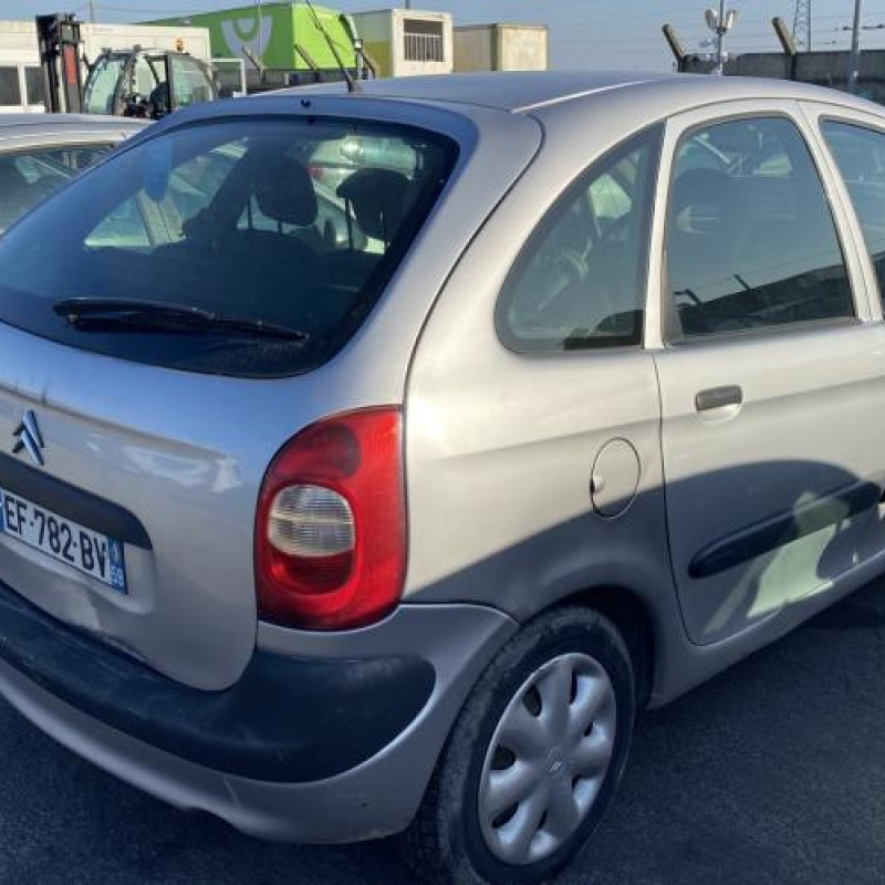 Pare choc avant CITROEN XSARA PICASSO Photo n°10