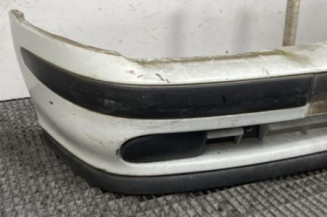 Pare choc avant RENAULT MEGANE 1