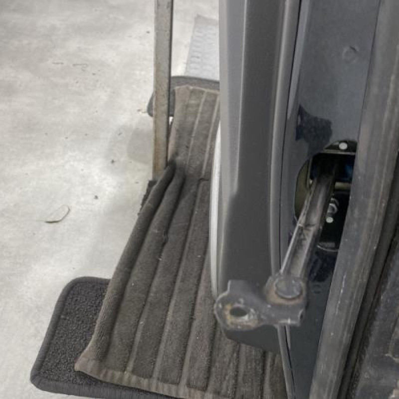 Porte avant gauche CHEVROLET CRUZE Photo n°4